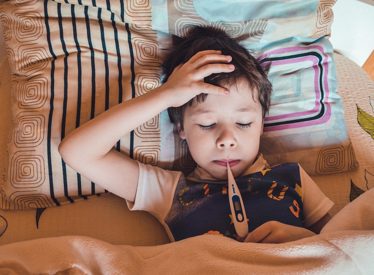 enfant malade fièvre grippe état grippal rhume covid homéopathie bordeaux homéopathe